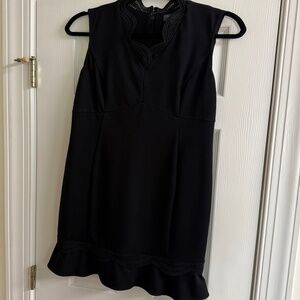 Black sleeveless dress